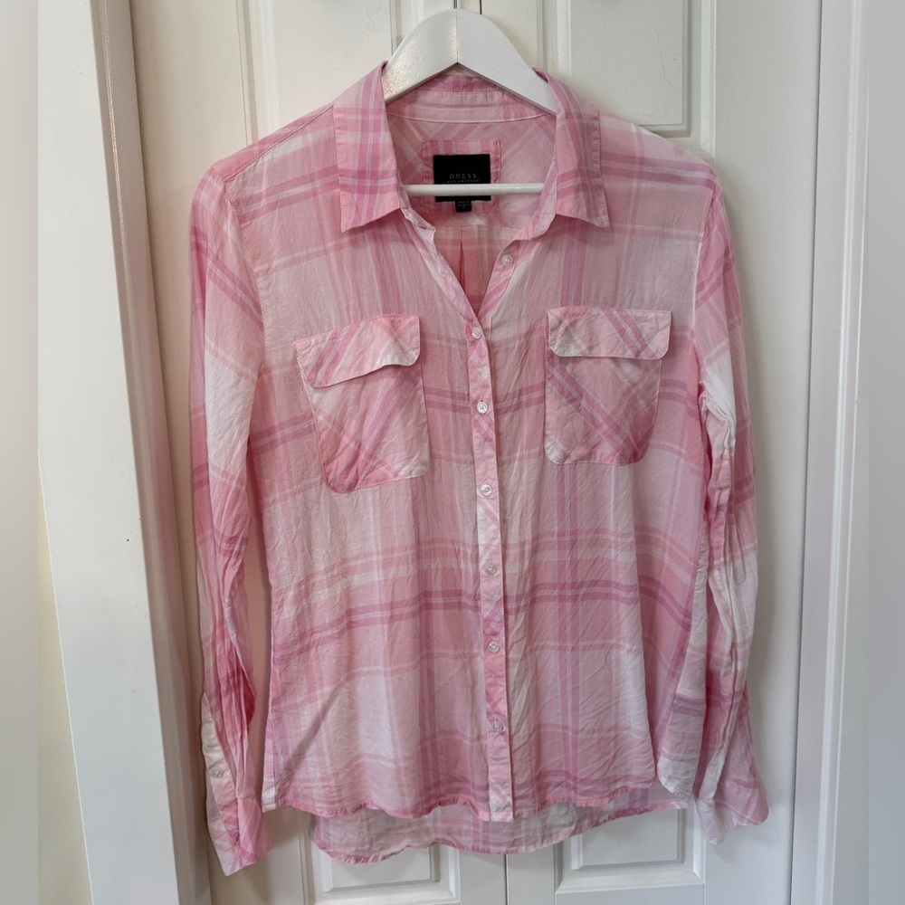 💖 The Guess Blush Boss Button-Up | Medium